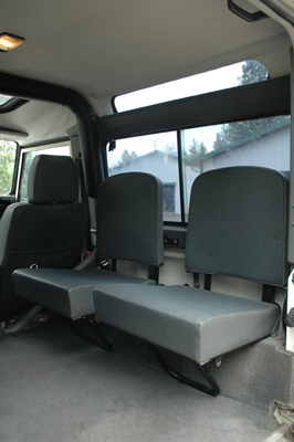 land rover defender jump seats deployed